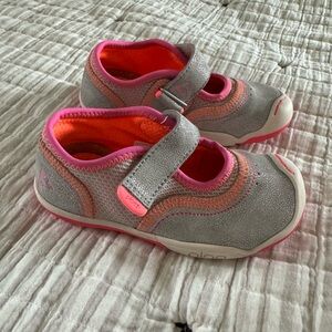 Plae Mary Jane shoes size 9